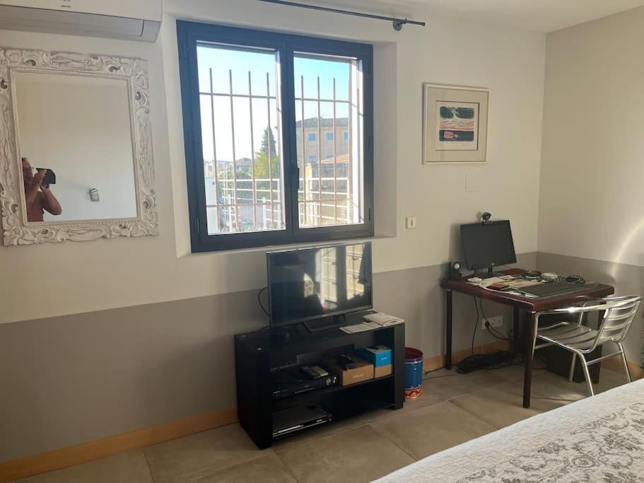 Appartement Standing Bord Sorgue LʼIsle-sur-la-Sorgue Exterior foto